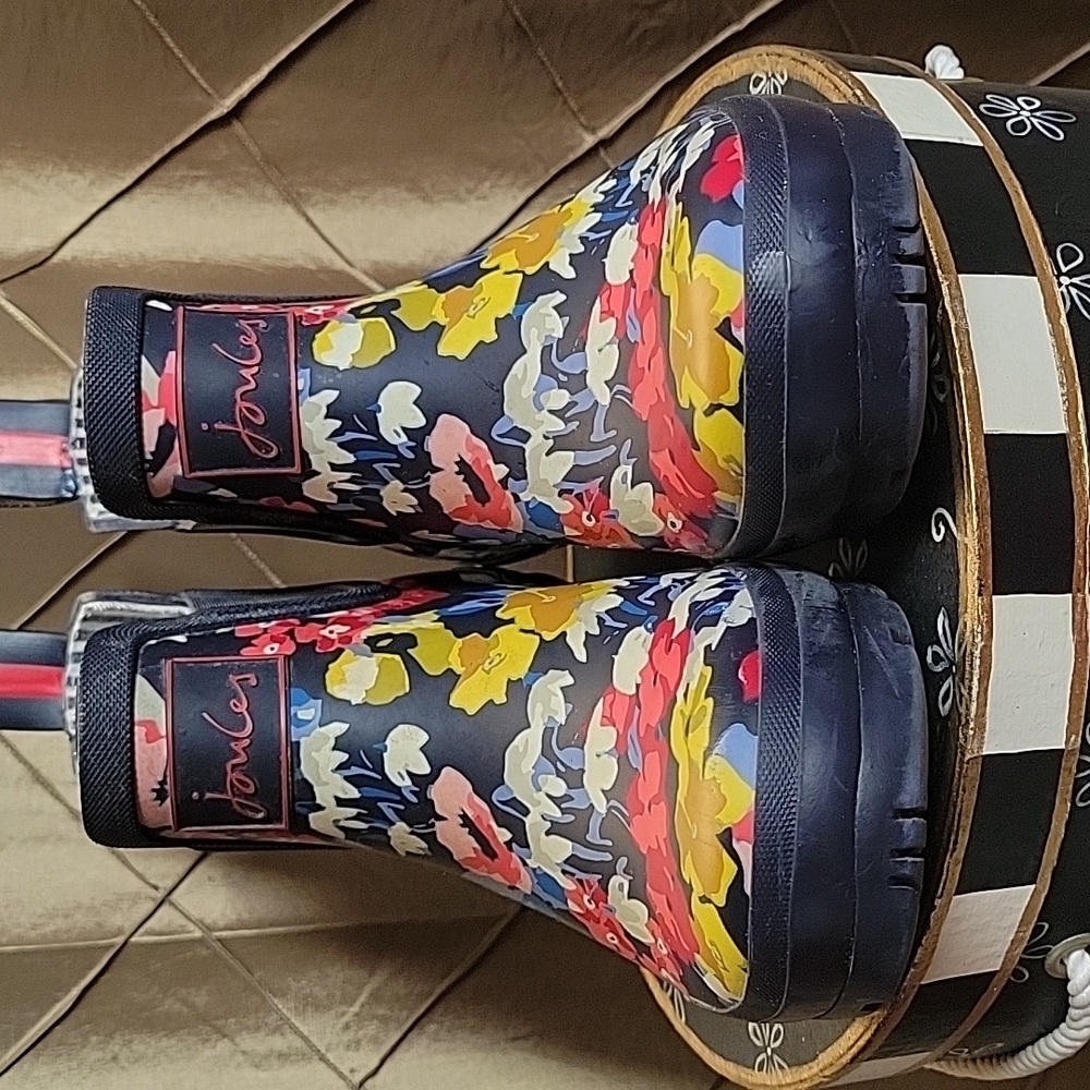 VGUC- Joules ‘Wellington Short Floral’ Rain Boots - Picture 5 of 10